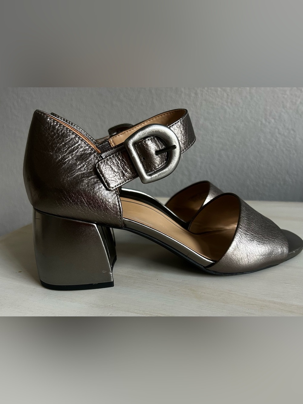 Vionic Metallic Pewter Ankle-Strap Block Heel Sandals, silver, women’s size 10. - Picture 2 of 9